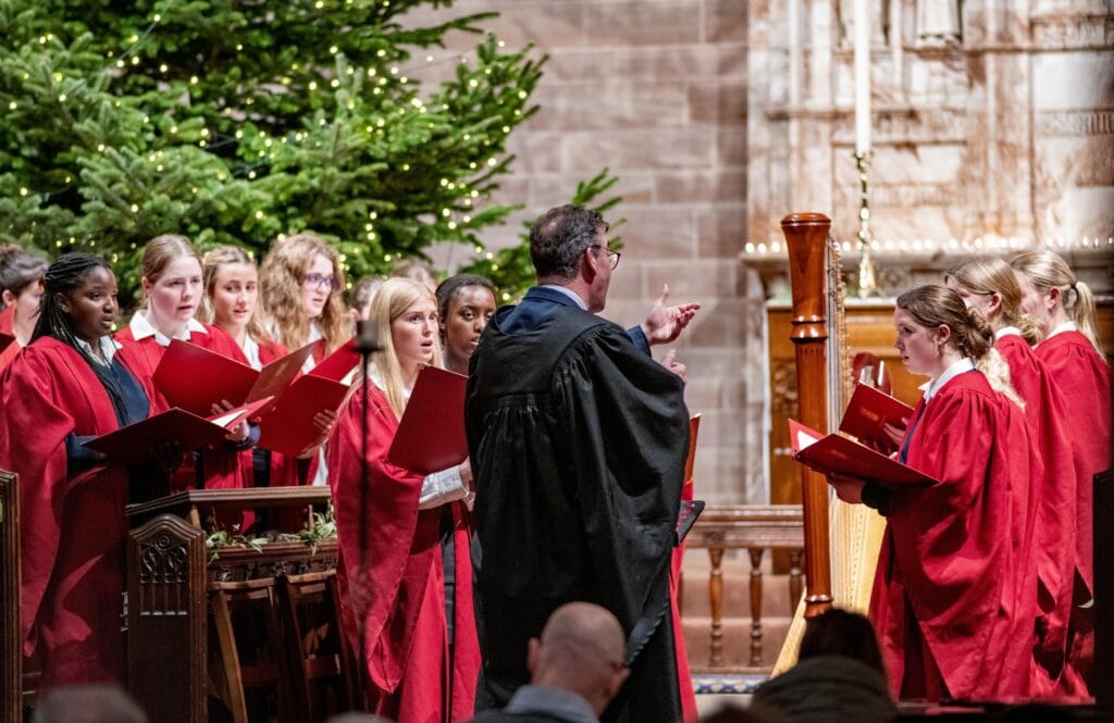 Carol Service Real